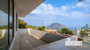 Дом 580м², 3-этажный, участок 11 сот.