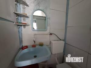 Дом 42м², 2-этажный, участок 3 сот.