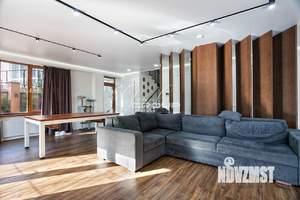 Дом 285м², 3-этажный, участок 12 сот.