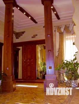 Коттедж 470м², 2-этажный, участок 14 сот.