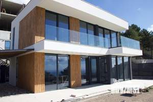 Дом 191м², 2-этажный, участок 4 сот.