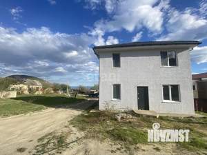 Дом 160м², 2-этажный, участок 6 сот.