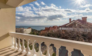 Дом 281м², 3-этажный, участок 5 сот.