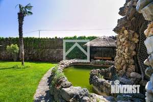 Дом 370м², 3-этажный, участок 14 сот.