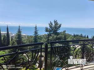 Дом 515м², 4-этажный, участок 10 сот.