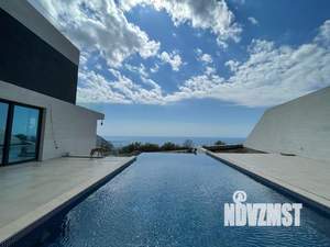 Дом 450м², 2-этажный, участок 20 сот.