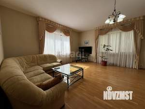 Дом 349м², 3-этажный, участок 12 сот.