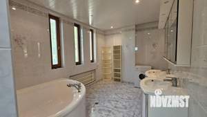 Дом 555м², 4-этажный, участок 15 сот.