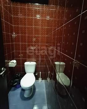 Дом 814м², 4-этажный, участок 10 сот.