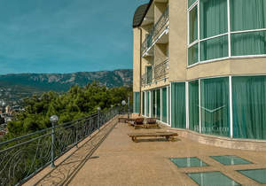 Дом 1391м², 4-этажный, участок 39 сот.