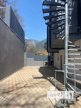 Коттедж 133м², 3-этажный, участок 2 сот.