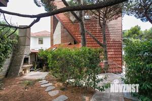 Дом 350м², 3-этажный, участок 2 сот.