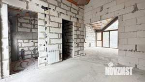 Таунхаус 200м², 3-этажный, участок 2 сот.