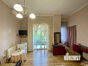 Дом 590м², 3-этажный, участок 9 сот.