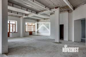 Дом 1157м², 3-этажный, участок 20 сот.