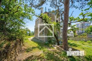 Дом 133м², 3-этажный, участок 5 сот.