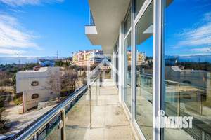 Дом 315м², 3-этажный, участок 8 сот.