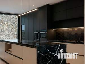 Дом 260м², 2-этажный, участок 12 сот.