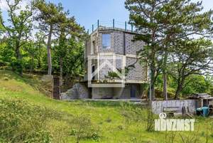 Дом 133м², 3-этажный, участок 5 сот.