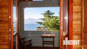 Дом 176м², 2-этажный, участок 16 сот.