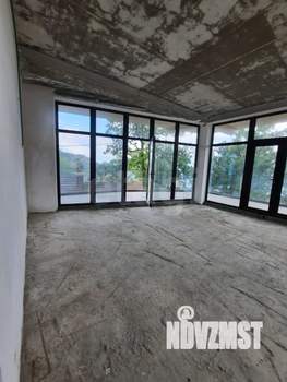 Дом 298м², 2-этажный, участок 5 сот.