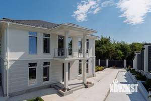 Коттедж 239м², 2-этажный, участок 7 сот.