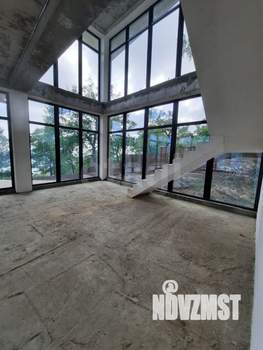 Дом 298м², 2-этажный, участок 5 сот.