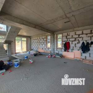 Дом 273м², 3-этажный, участок 6 сот.