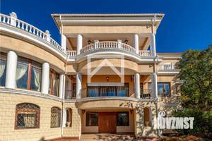 Дом 528м², 3-этажный, участок 17 сот.