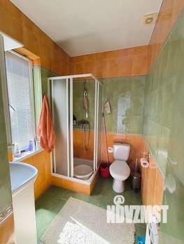 Дом 215м², 3-этажный, участок 13 сот.