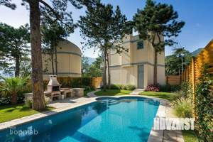 Дом 146м², 3-этажный, участок 4 сот.