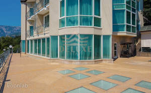 Дом 1500м², 5-этажный, участок 41 сот.