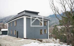 Дом 460м², 2-этажный, участок 10 сот.