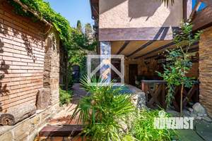 Дом 250м², 2-этажный, участок 2 сот.