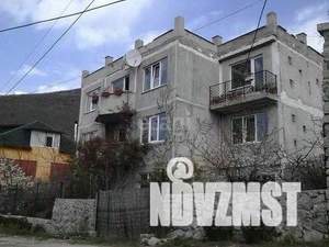 Дом 300м², 3-этажный, участок 5 сот.