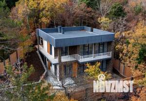 Коттедж 175м², 2-этажный, участок 6 сот.