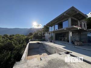 Дом 165м², 2-этажный, участок 5 сот.