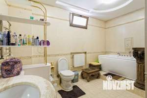 Дом 267м², 3-этажный, участок 7 сот.