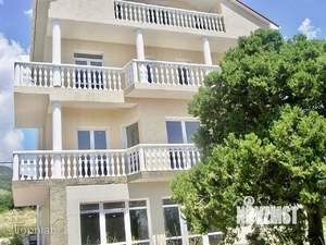 Дом 400м², 4-этажный, участок 12 сот.