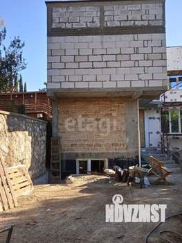 Дом 238м², 3-этажный, участок 2 сот.