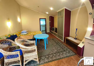 Дом 242м², 4-этажный, участок 1 сот.