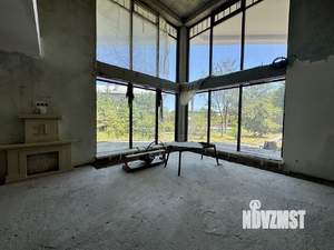 Дом 600м², 3-этажный, участок 20 сот.