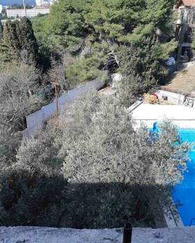 Дом 400м², 3-этажный, участок 6 сот.