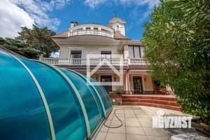 Дом 285м², 3-этажный, участок 9 сот.