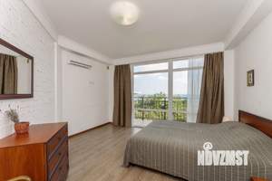 Дом 450м², 4-этажный, участок 4 сот.