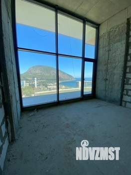 Таунхаус 216м², 2-этажный, участок 1 сот.