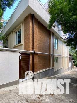 Дом 232м², 2-этажный, участок 3 сот.