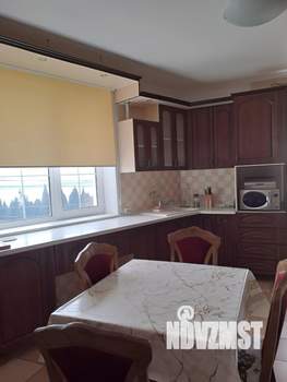 Дом 163м², 3-этажный, участок 1 сот.