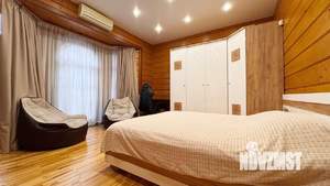 Дом 174м², 2-этажный, участок 17 сот.