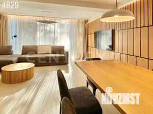 Дом 200м², 3-этажный, участок 1 сот.